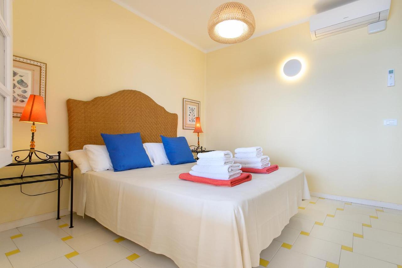 Casa Lola Y Elena - Playa Blanca, Lanzarote Apartment ภายนอก รูปภาพ